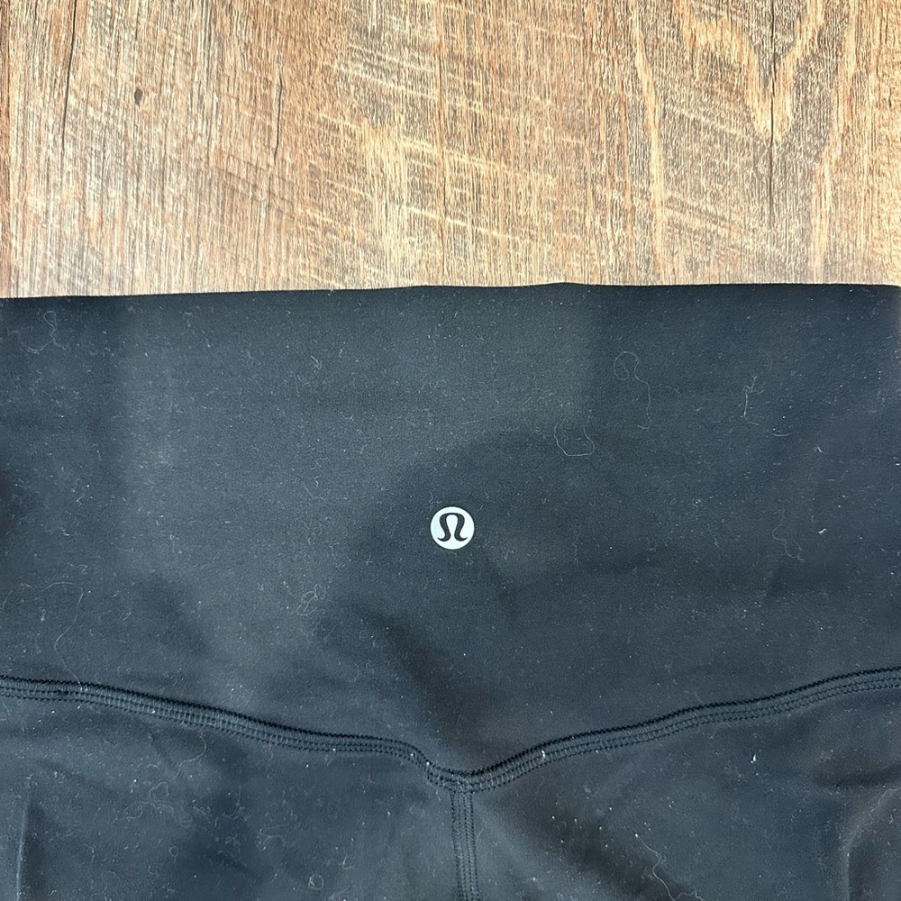 Lululemon 25in Black Leggings - Picture 4 of 4
